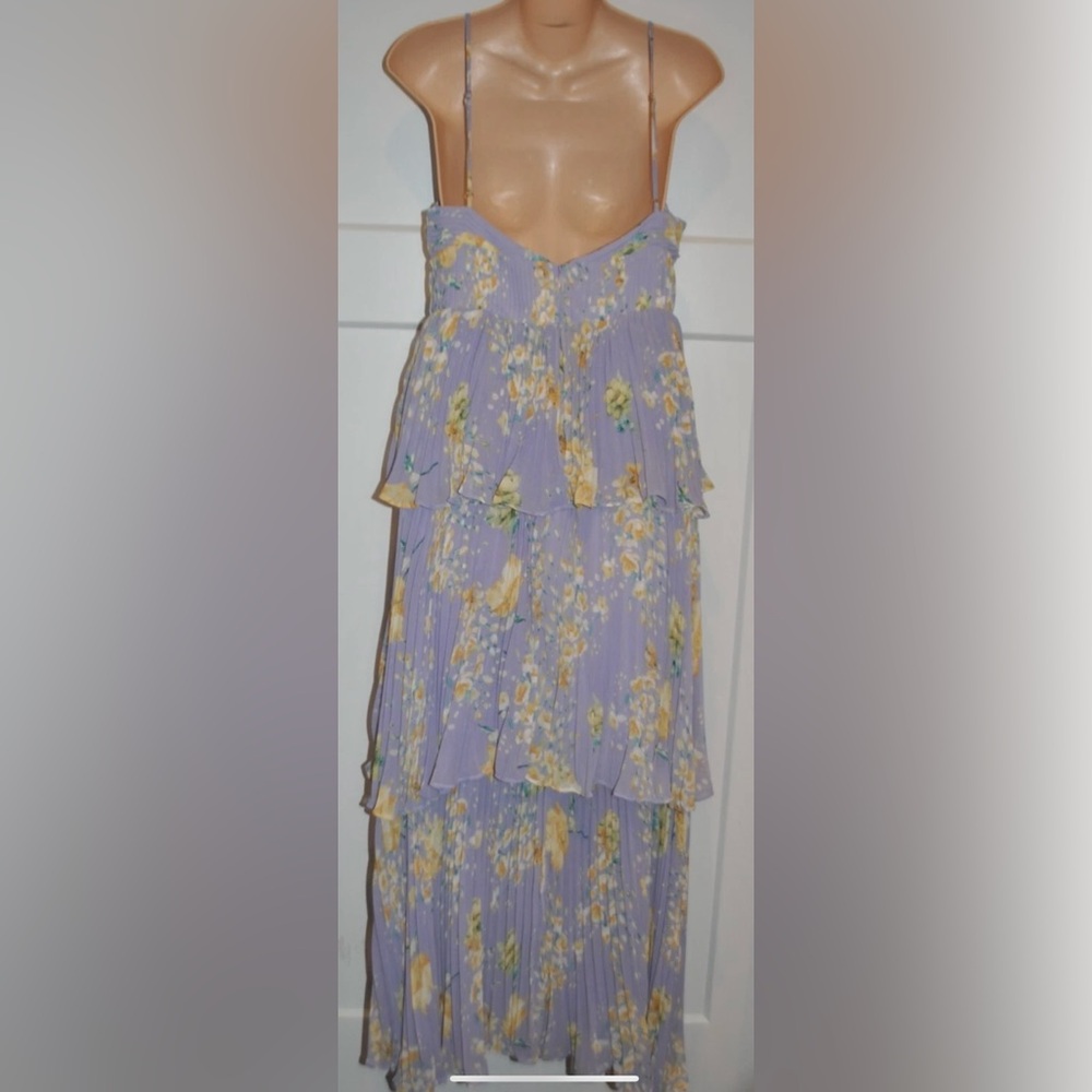 NWT Astr The Label Zaida Floral Tiered Maxi Dress - Picture 8 of 13